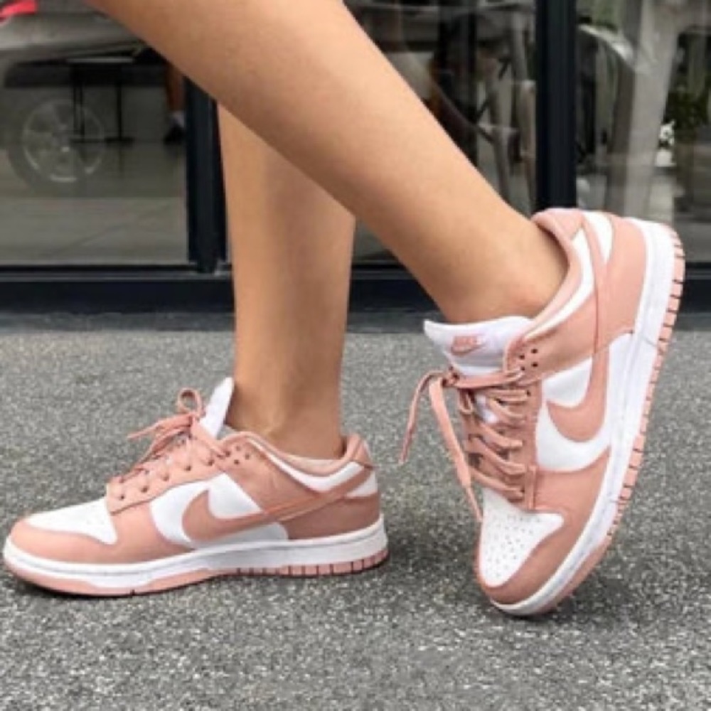 Nike dunk Rose Whisper